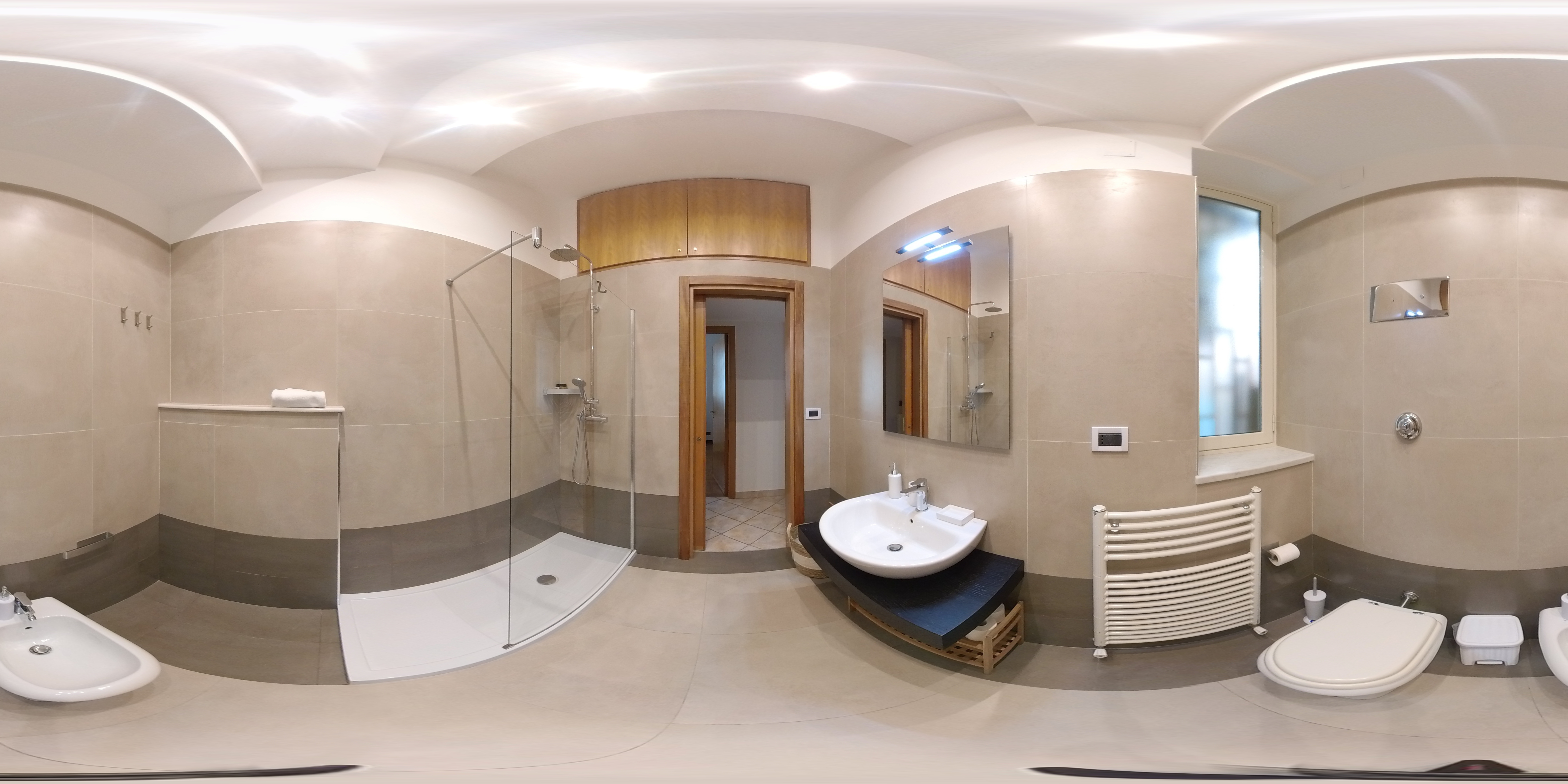 Bagno Moderno con Doccia Walk-In